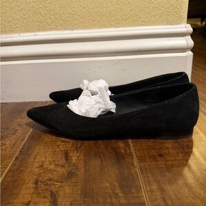 Donald Pliner Palma Suede Flats